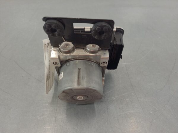 RENAULT TRAFIC 2015-2025 ABS PUMP/MODULATOR X82, P/N 476609147R, 01/15- - Image 4