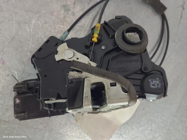 2012 TOYOTA HILUX Door/Boot/Gate Lock