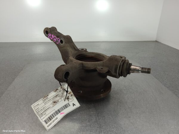 2013 RENAULT MASTER Left Front Hub Assembly