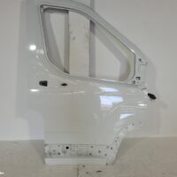 2022 LDV DELIVER 9 Right Front Door