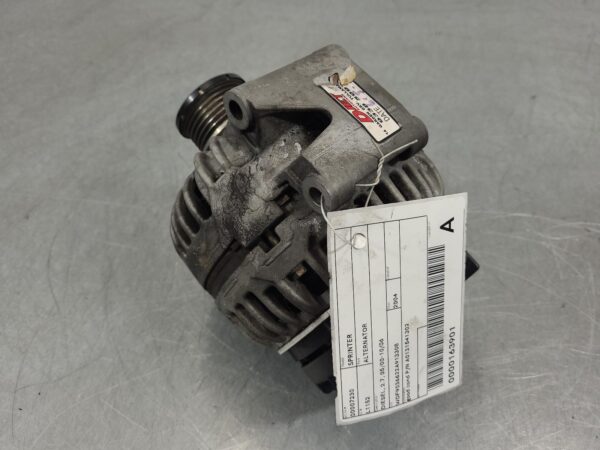 Mercedes Sprinter 2.7L Diesel Alternator 2000–2006 - Image 3