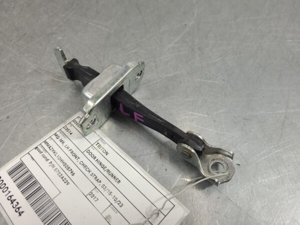 Mitsubishi Triton MQ–MR LH Front Door Hinge/Runner 2015–2023 - Image 5
