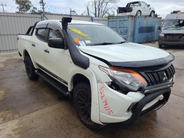 Mitsubishi Triton MQ–MR LH Front Door Hinge/Runner 2015–2023 - Image 10
