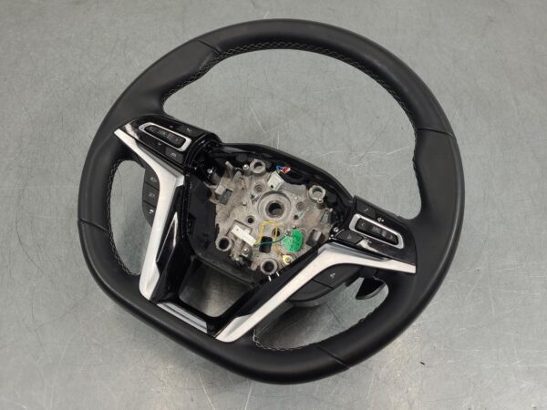 LDV Deliver 9 Steering Wheel with Audio Vinyl Cruise 2020–Present