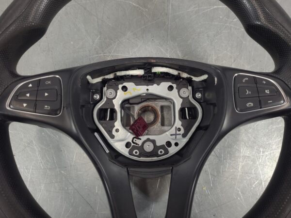 Mercedes Vito 447 Steering Wheel Vinyl 2015–2024 - Image 4