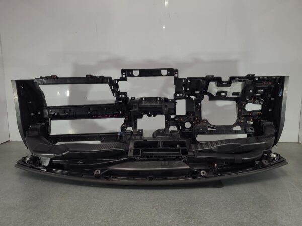 RAM 1500 DT Dash Assembly 2020–Present - Image 9