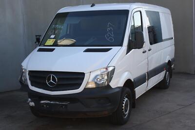 Mercedes Sprinter NCV3 Right Guard Liner Rear Section 2006–2018 - Image 2