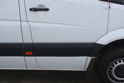 Mercedes Sprinter NCV3 Right Guard Liner Rear Section 2006–2018 - Image 11