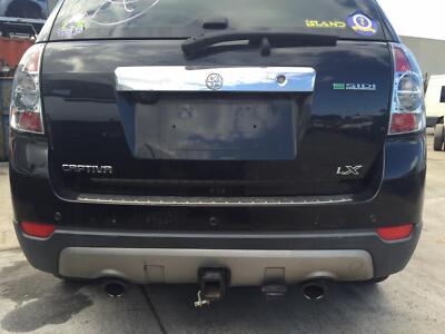 HOLDEN CAPTIVA CG 03/2009-02-2011 RIGHT FRONT POWER WINDOW MASTER SWITCH - Image 2