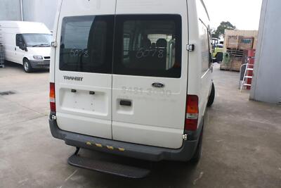 Ford Transit VH–VJ Steering Wheel with Electronic Gearshift 2001–2006 - Image 6