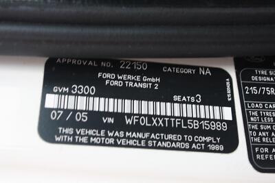 Ford Transit VH–VJ Steering Wheel with Electronic Gearshift 2001–2006 - Image 11