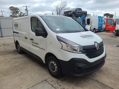 Renault Trafic X82 Black Left Door Mirror 2015–2021 - Image 10