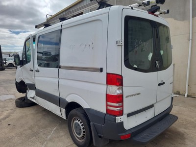 Mercedes Sprinter VA Sliding LH Door Roller Lower Van 2006–2018 - Image 5