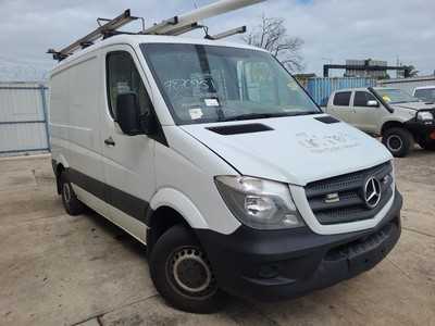 Mercedes Sprinter VA Sliding LH Door Roller Lower Van 2006–2018 - Image 7