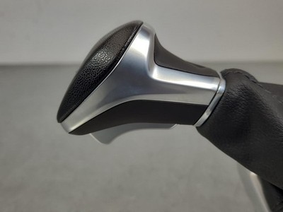 LDV Deliver 9 Gear Stick/Shifter Auto T/M 2020–Present - Image 3