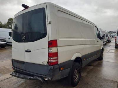 Mercedes Sprinter NCV3 2.1L Turbo-Diesel Engine with Oil Pressure Switch 2009–2018 - Image 6