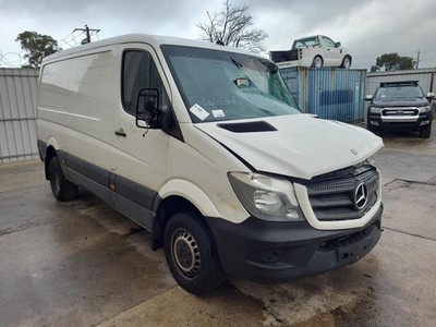 Mercedes Sprinter NCV3 2.1L Turbo-Diesel Engine with Oil Pressure Switch 2009–2018 - Image 7