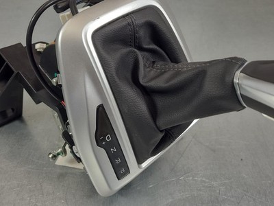 LDV Deliver 9 Gear Stick/Shifter Auto T/M 2020–Present - Image 6