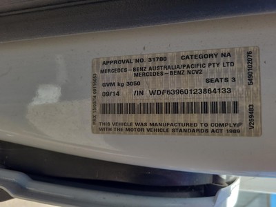 Mercedes Vito 639 Rear/Tailgate Glass Barn Door Glass LH 2004–2015 - Image 11