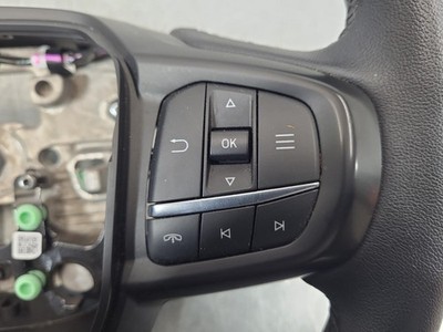 Ford Everest UB Steering Wheel Non-Heated Leather 2022–Present - Image 3