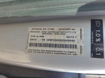 Mercedes Vito 639 Steering Wheel Vinyl 2011–2015 - Image 11
