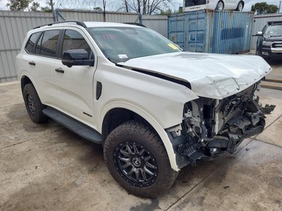 Ford Everest UB Dash Assembly 2022–Present - Image 10