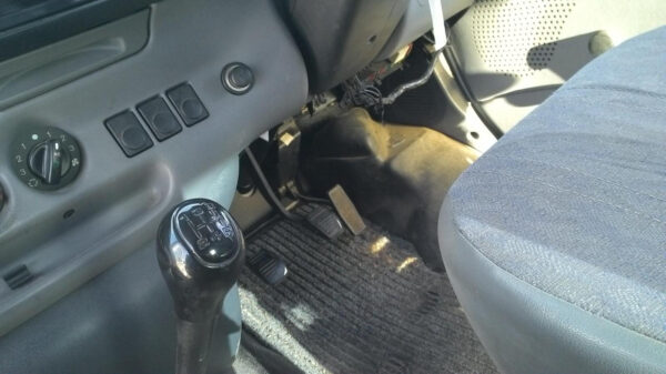 Ford Transit VF–VG Left Indicator/Fog/Side 1996–2000 - Image 10
