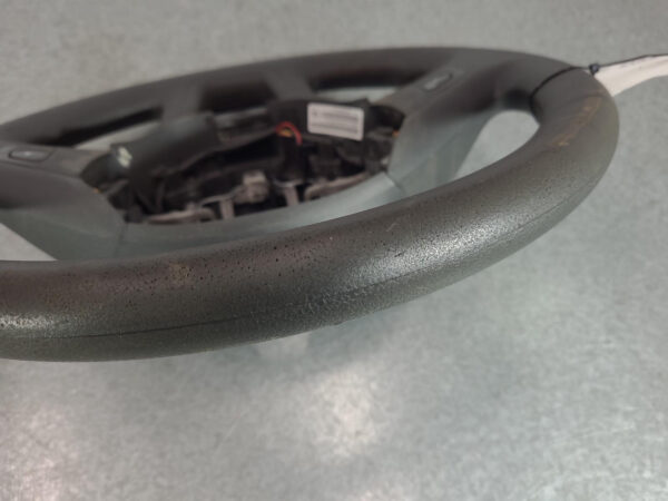 Renault Trafic X82 Steering Wheel Vinyl 2015–2022 - Image 3