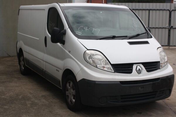 Renault Trafic X8 2.0L Diesel Trans/Gearbox Non-Speedo Transducer 2004–2014 - Image 3