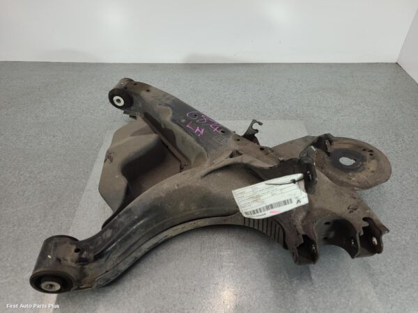 2021 MERCEDES VITO Left Rear Trailing Arm