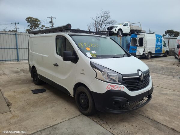 2015 RENAULT TRAFIC Vacuum/Air Pump