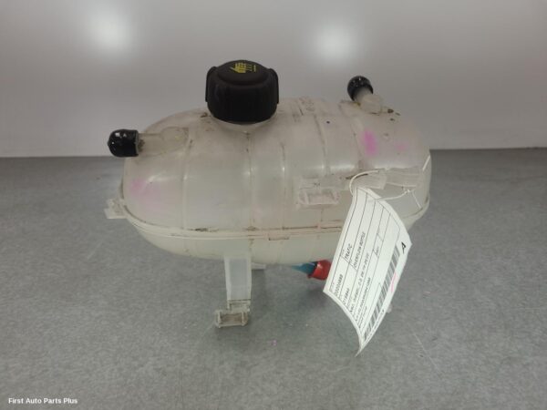 2021 RENAULT TRAFIC Overflow Bottle