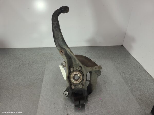 2020 NISSAN NAVARA Left Front Hub Assembly