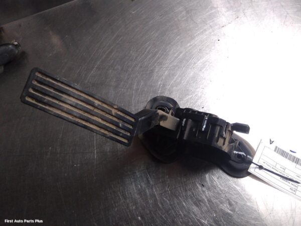 2014 MAZDA BT50 Pedal Assembly