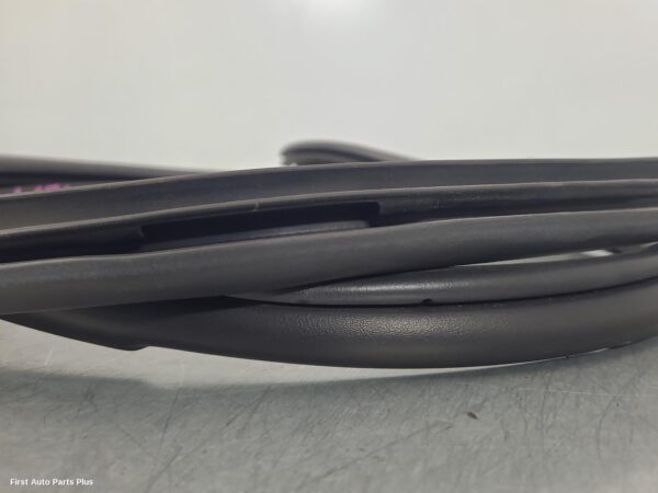 2012 TOYOTA HILUX Door/Tailgate Seal