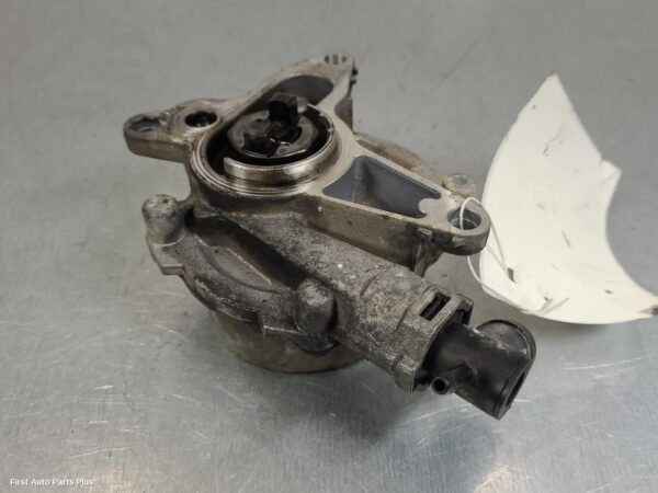 2015 RENAULT TRAFIC Vacuum/Air Pump