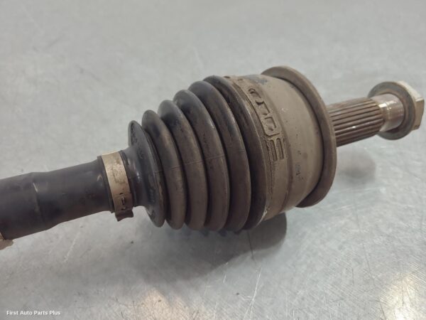 2014 MERCEDES VIANO Right Driveshaft