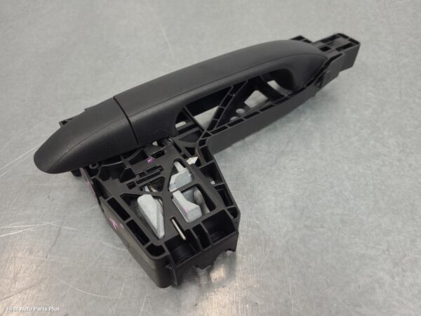 2023 MERCEDES SPRINTER Tailgate Handle