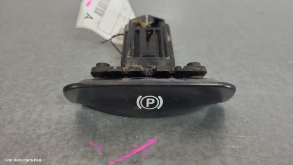 2014 MERCEDES VITO Handbrake Lever
