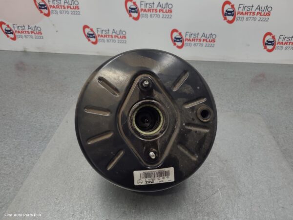 2016 MERCEDES VITO Brake Booster