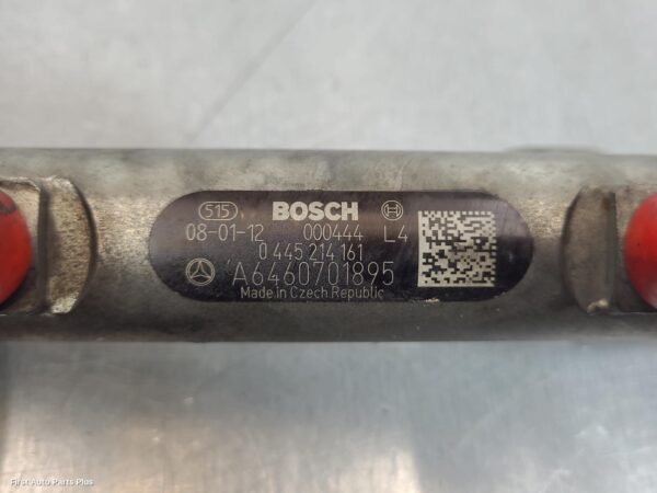 2008 MERCEDES VITO Injection Rail