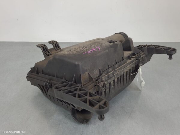 2013 FORD TRANSIT Air Cleaner/Box