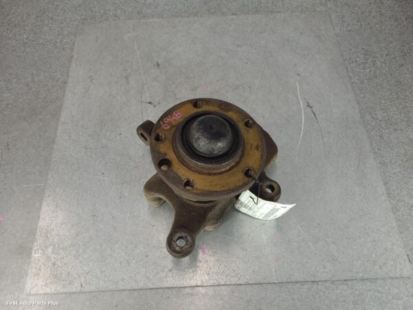 2002 MERCEDES SPRINTER Right Front Hub Assembly