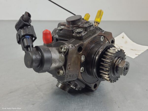 2013 RENAULT MASTER Injector Pump
