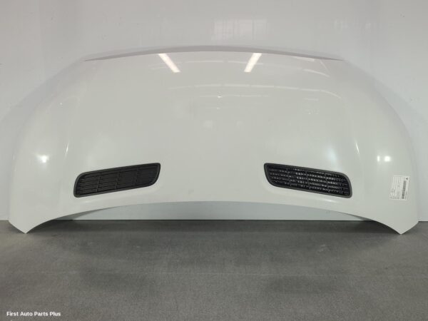 2022 LDV DELIVER 9 Bonnet