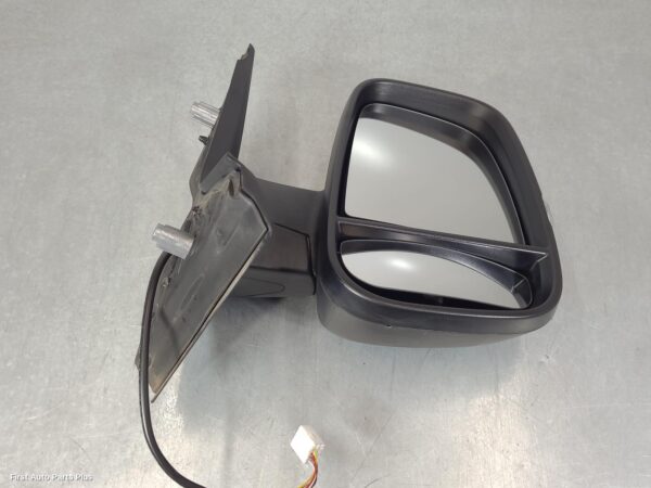 2024 LDV DELIVER 9 Right Door Mirror