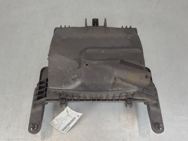 2013 FORD TRANSIT Air Cleaner/Box