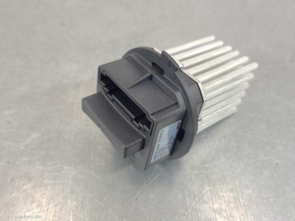 2014 MERCEDES SPRINTER Fan Speed Resistor