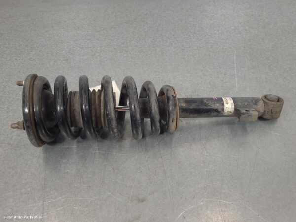 2017 MITSUBISHI TRITON Right Front Strut
