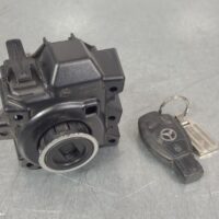 2016 MERCEDES VITO Ignition W/ Key